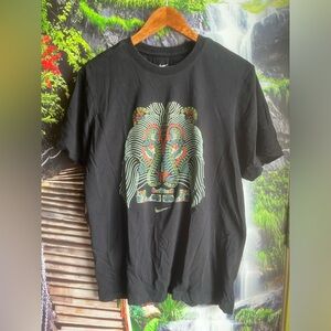 Nike Lebron Dri-Fit The Nike Basketball Graphic T-shirt Black MEDIUM  Men .